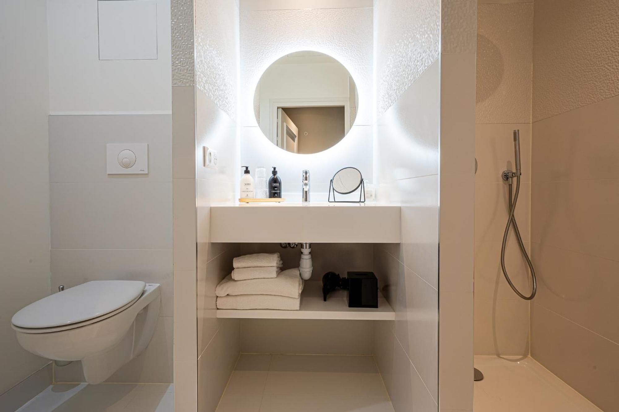 L'Invitation Au Voyage - Hotel & Spa Honfleur Room photo